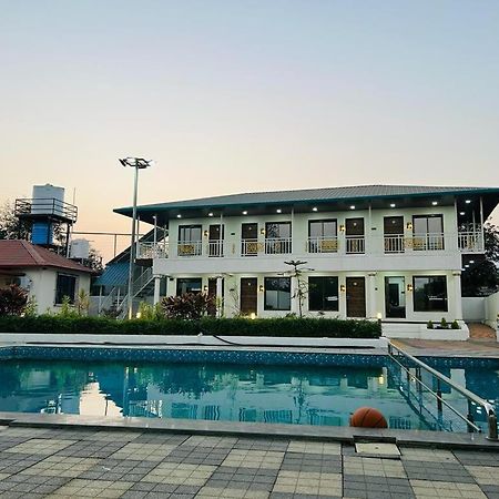 The Village Resorts Karjat Exterior photo