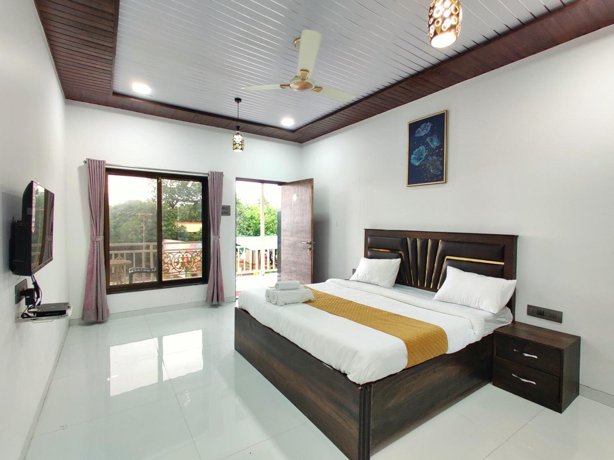 The Village Resorts Karjat Exterior photo